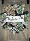 Any Season Cat Paw Print Country Rustic Farmhouse Welcome Wreath, MADE TO ORDER